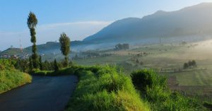 Paket wisata Dieng Plateau